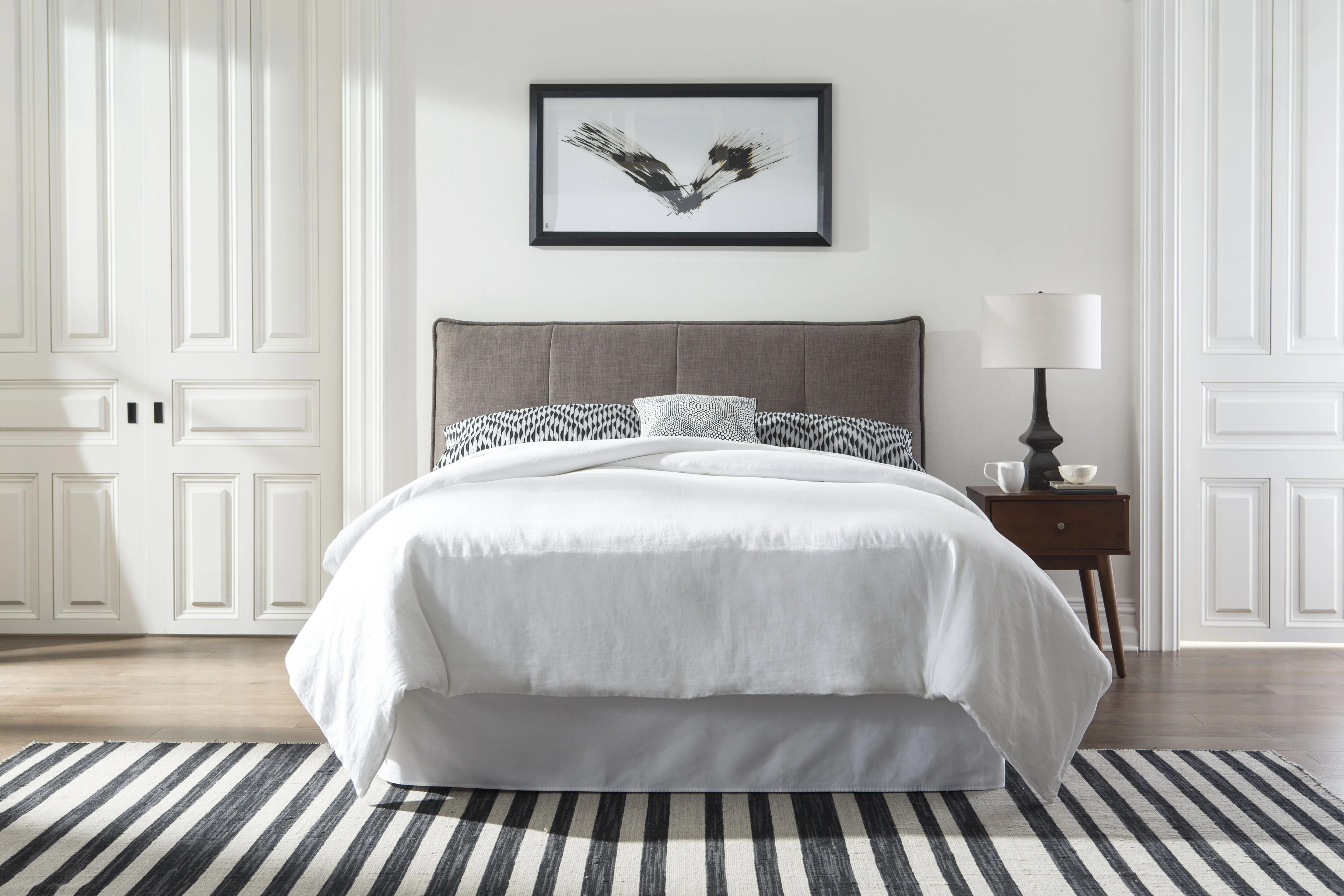 Adona Upholstered Footboard Eastern King Storage Bed in Dolphin Linen - Image 2