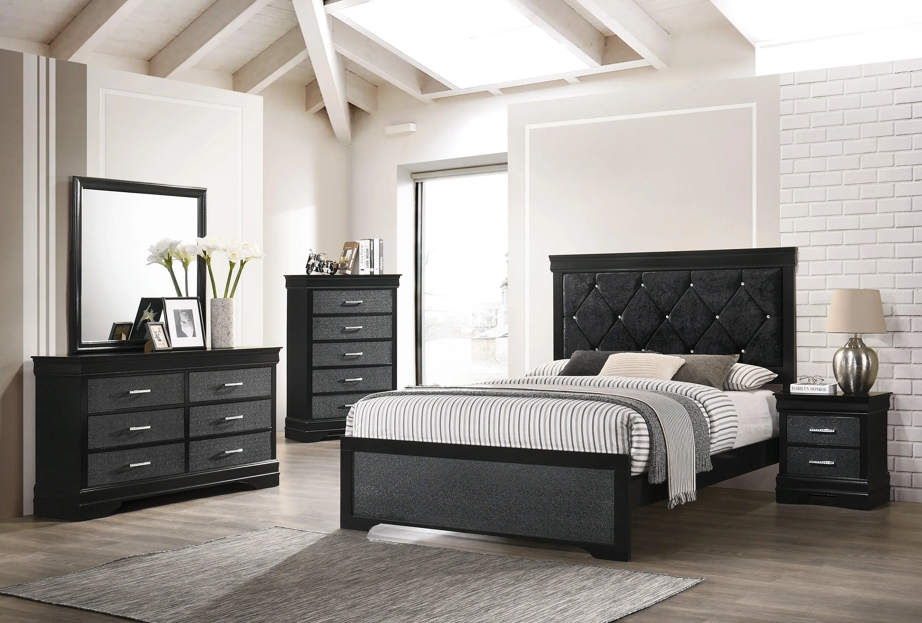 Amalia Black Full Panel Bed - Image 2