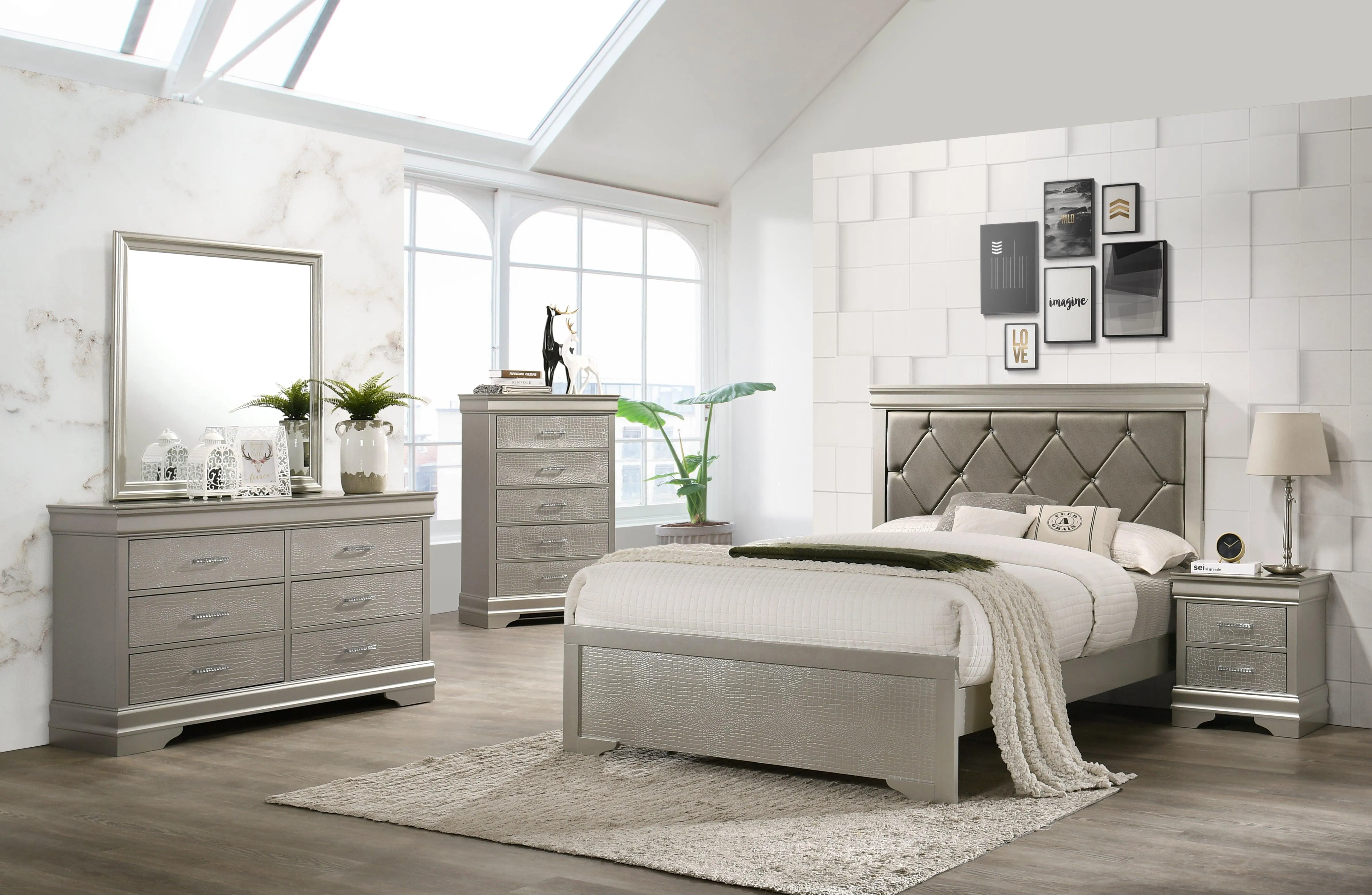 Amalia Champagne Silver Queen Panel Bed - Image 2