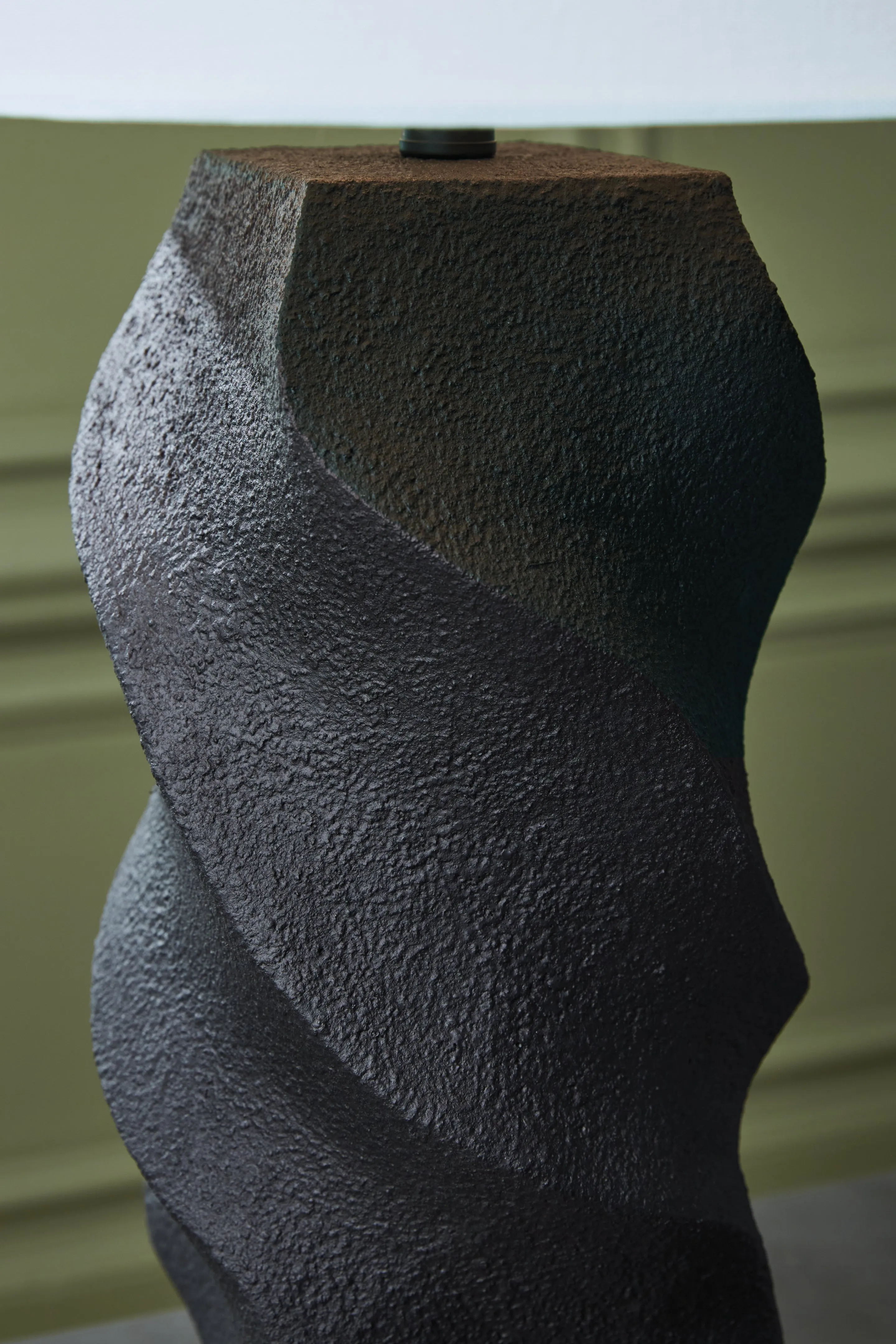 Amillion Black Table Lamp - Image 3
