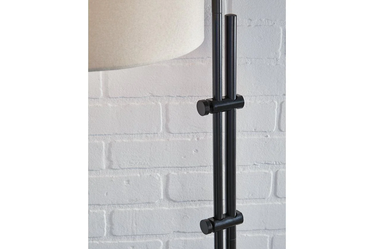 Baronvale Black Floor Lamp - Image 3