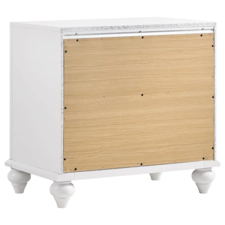 Barzini White 4-Piece Queen Upholstered Tufted Bedroom Set - Image 6