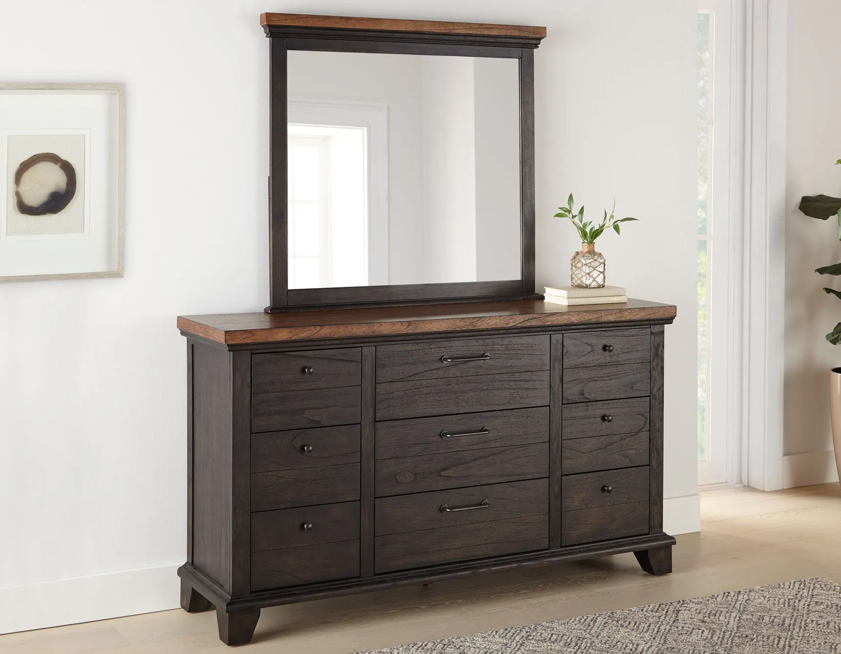 Bear Creek Chocolate Brown Bedroom Set - Image 4