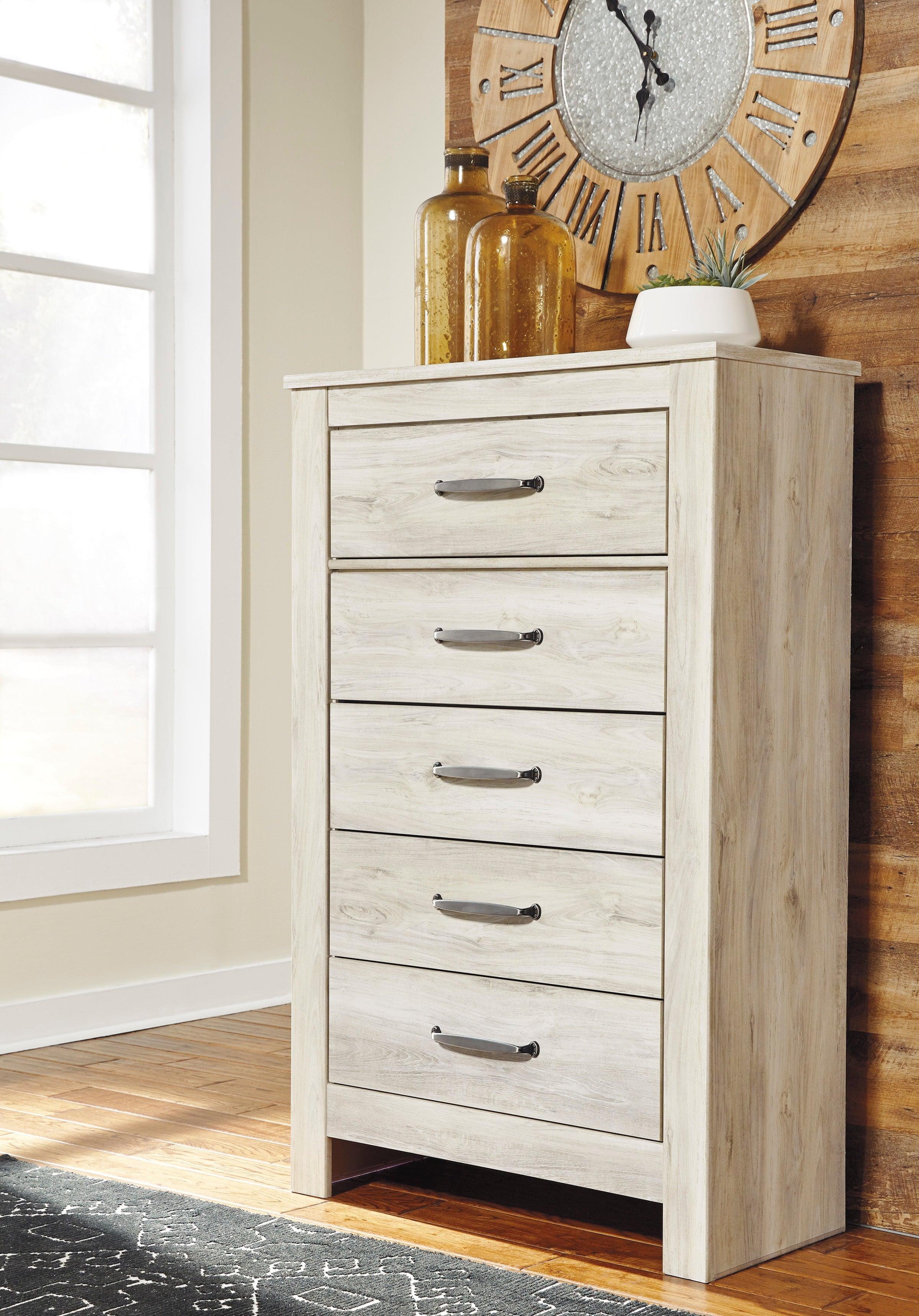 Bellaby Whitewash Footboard Storage Platform Bedroom Set - Image 6