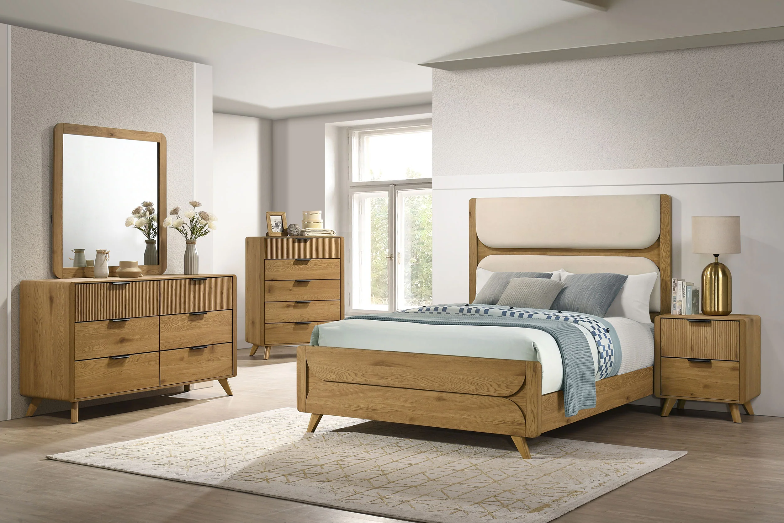 Bennett Light Oak 6-drawer Bedroom Dresser and Mirror Set - Image 15