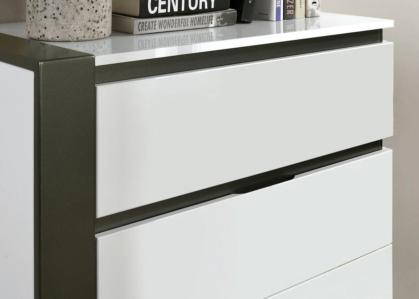 Birsfelden White/Metallic Gray Chest - Image 2
