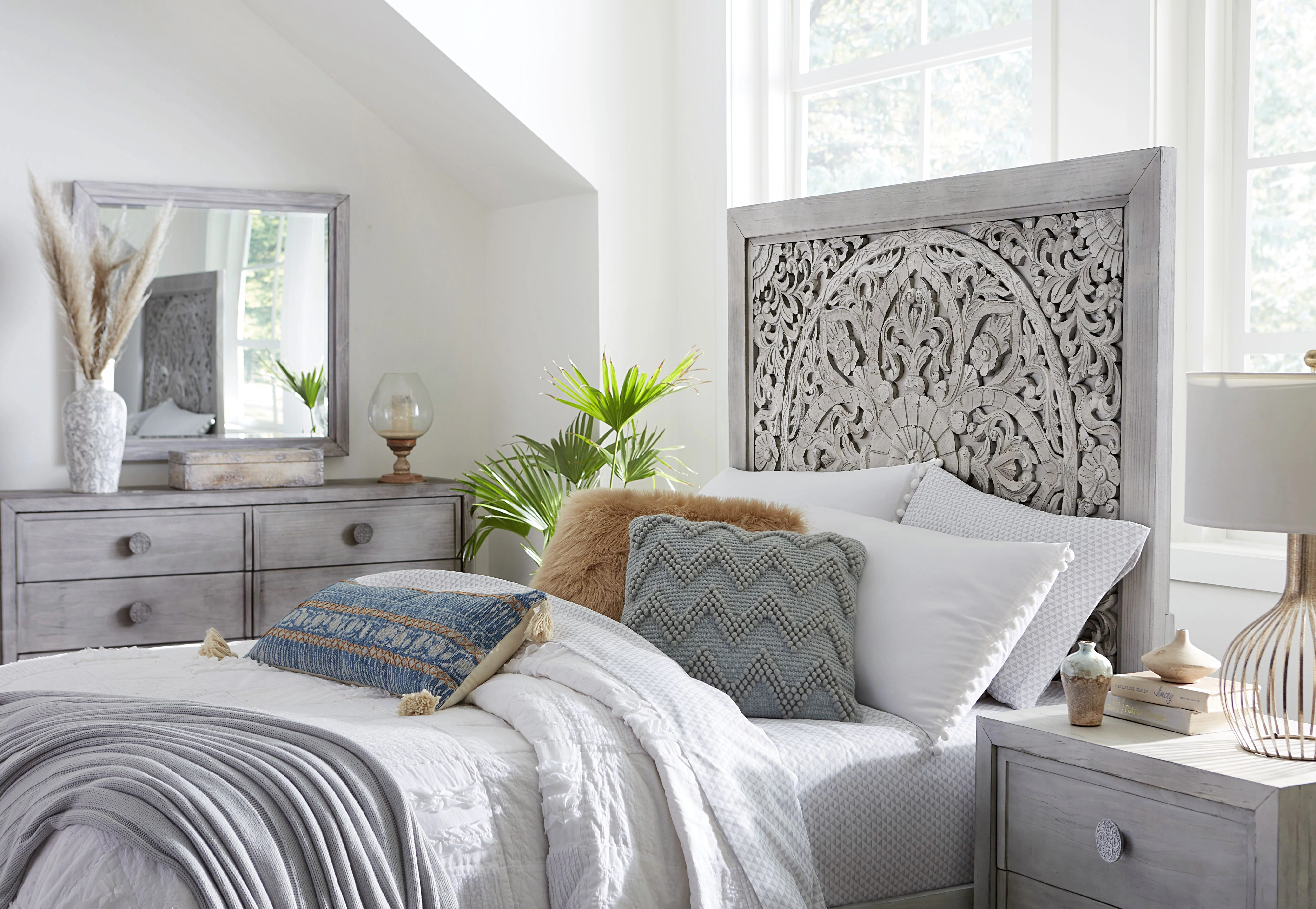 Boho Chic Carved Eastern King Platform Bed in Washed White - Image 3