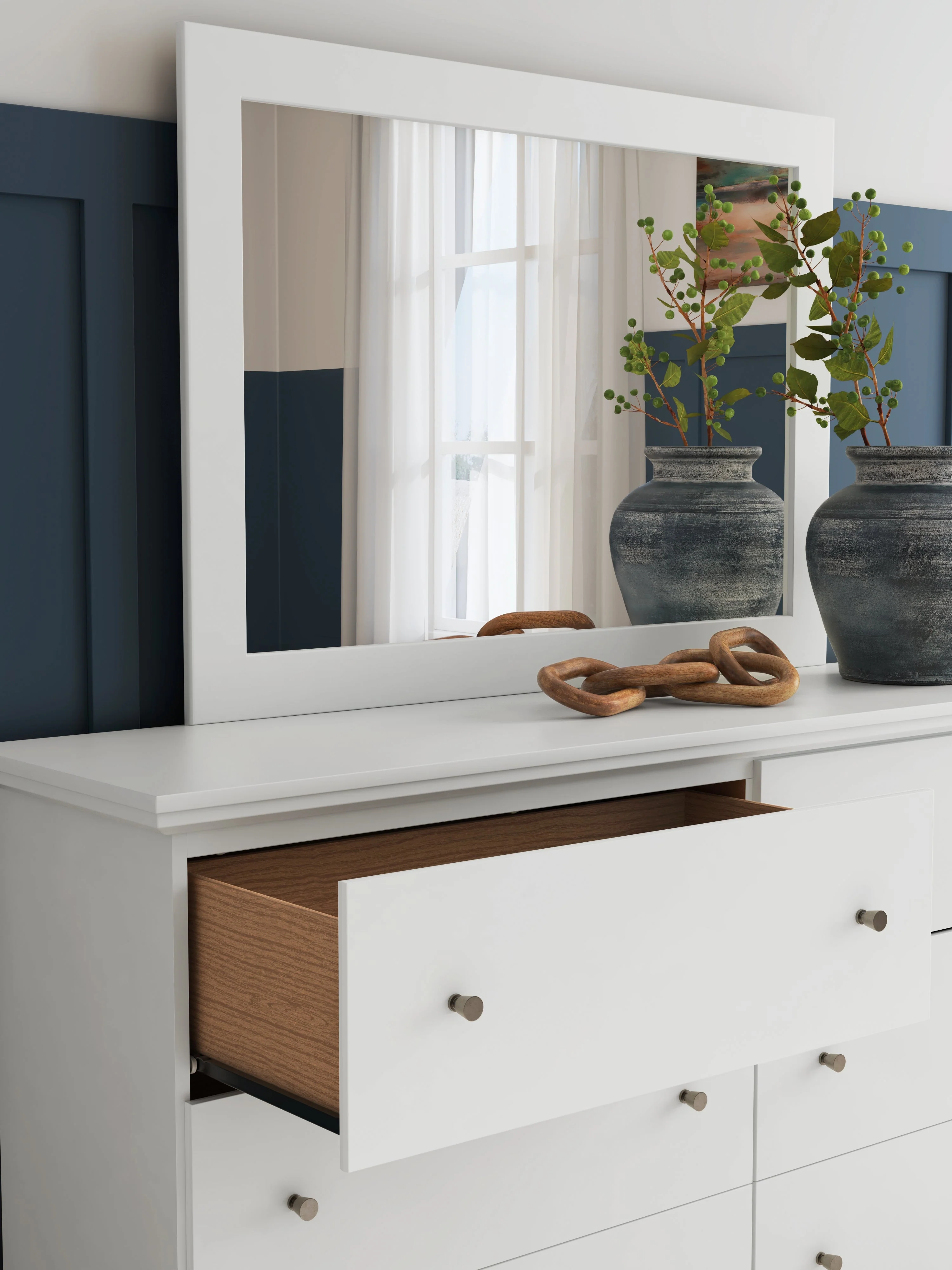 Bostwick Shoals Queen Panel Bed with Mirrored Dresser and 2 Nightstands in White - Image 18