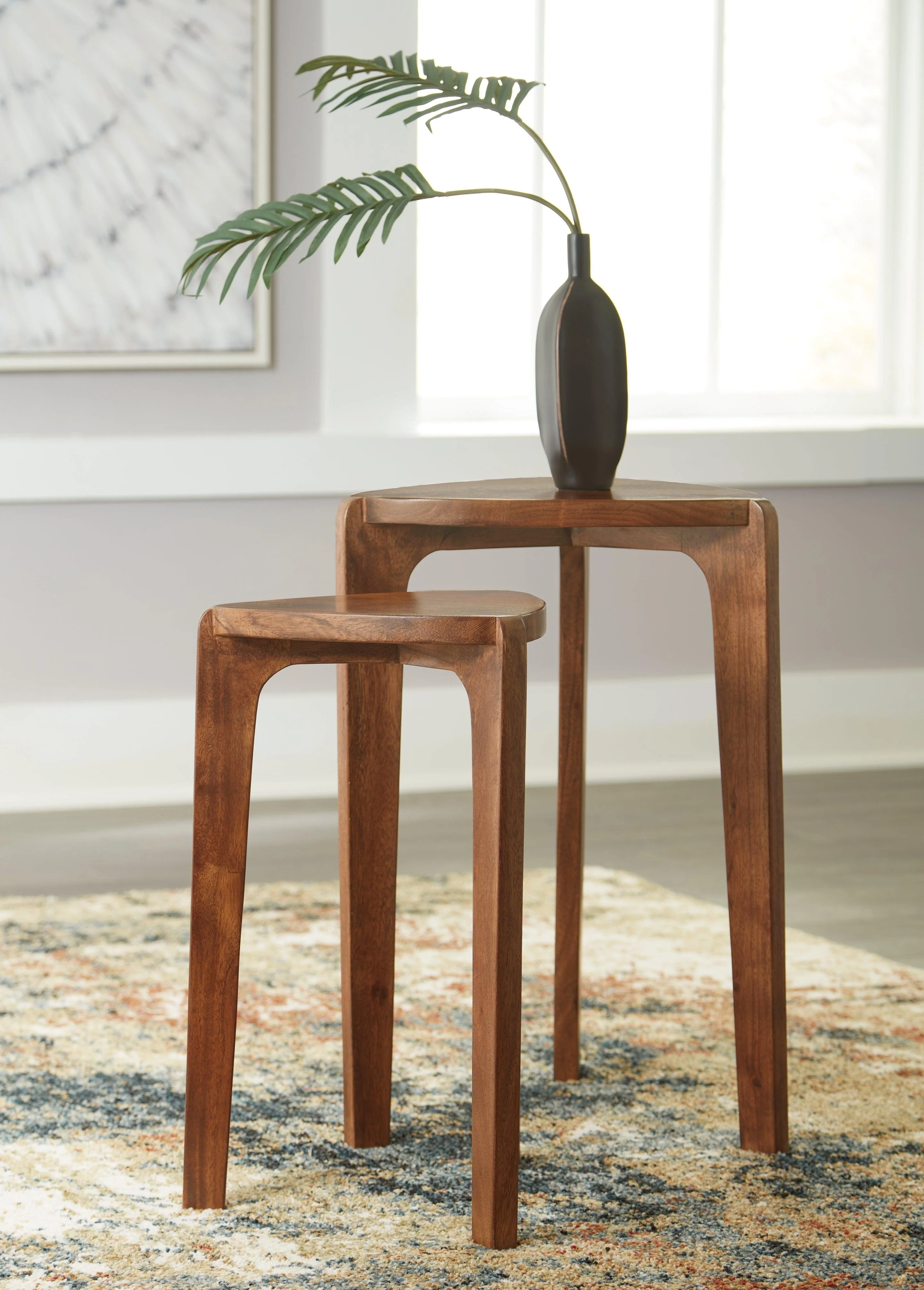 Brynnleigh Medium Brown Accent Table - Image 2