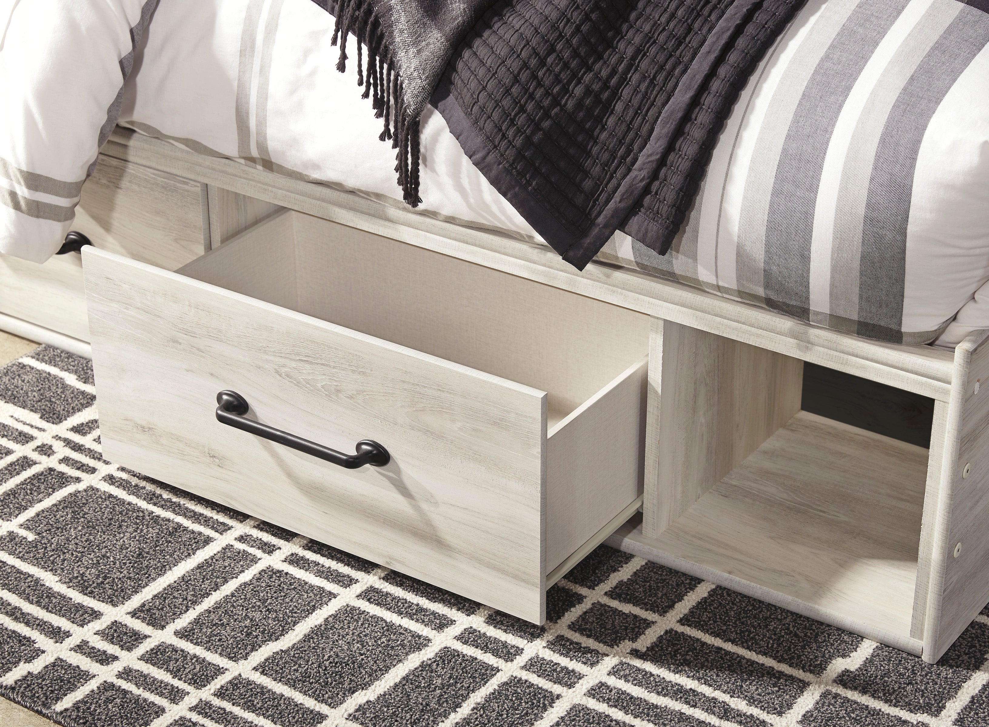 Cambeck Whitewash Storage Platform Bedroom Set with 2 Drawers - Image 5