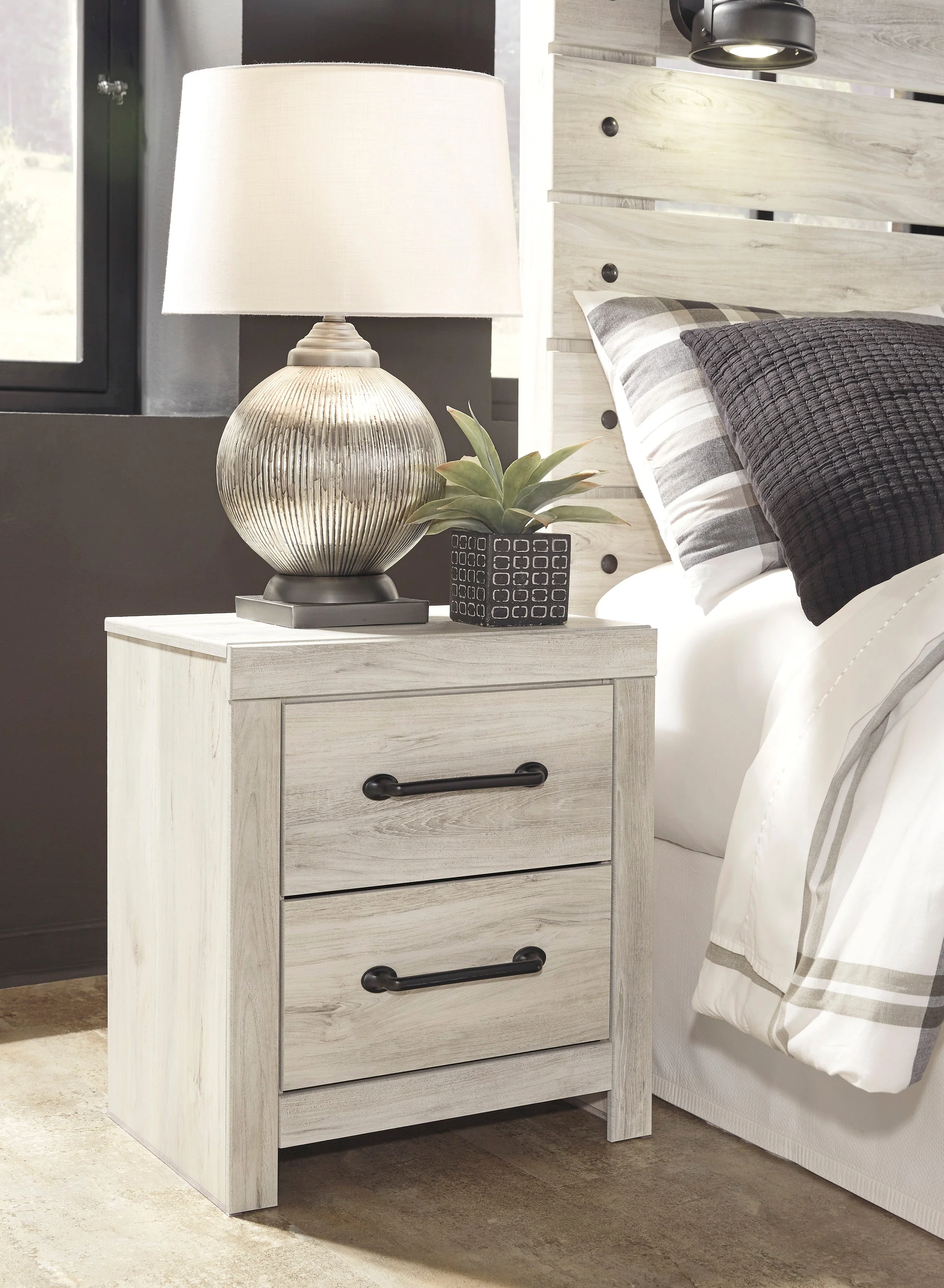 Cambeck Whitewash Storage Youth Platform Bedroom Set with 4 Drawers - Image 5