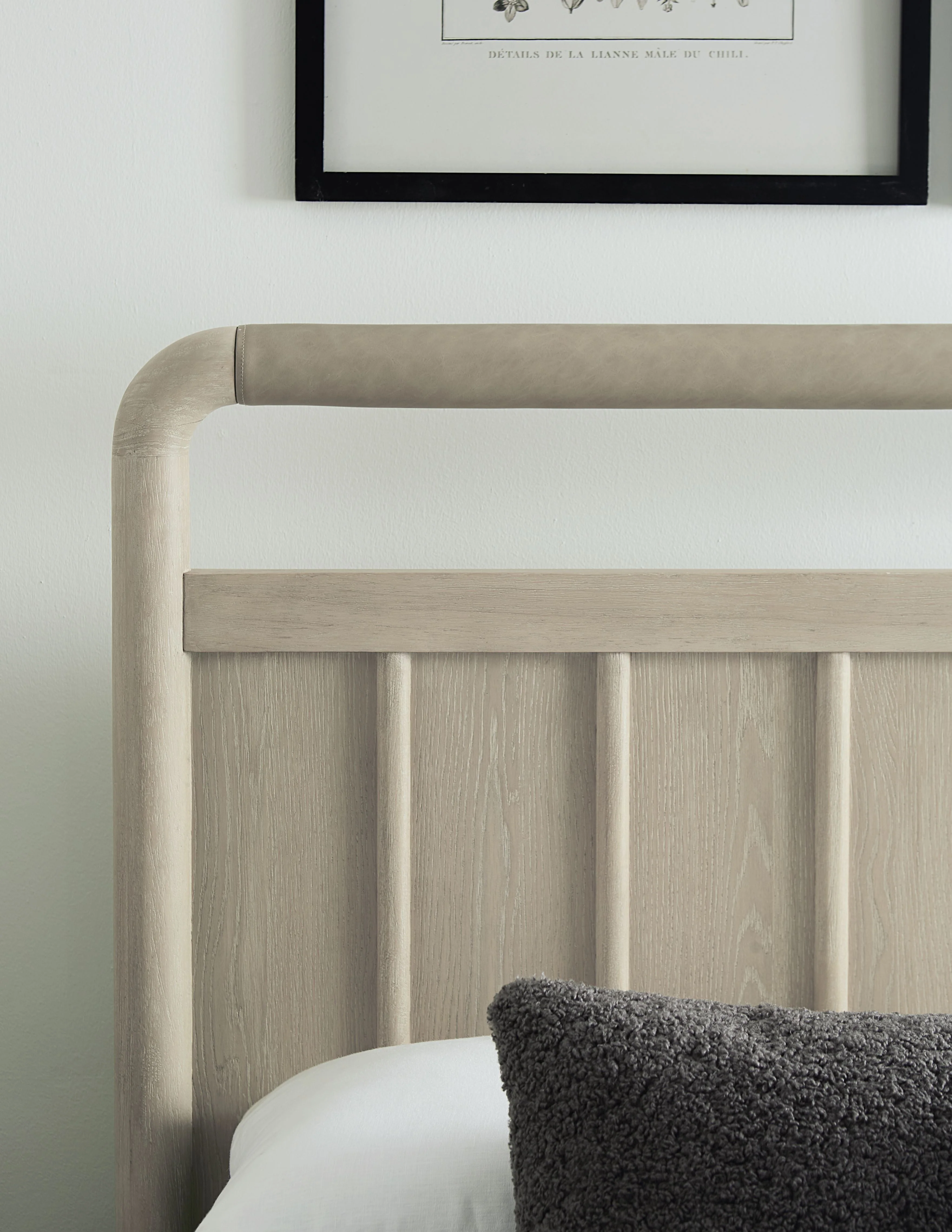 Camden Shiplap Oak Wood Queen Platform Bed in Chai - Image 2