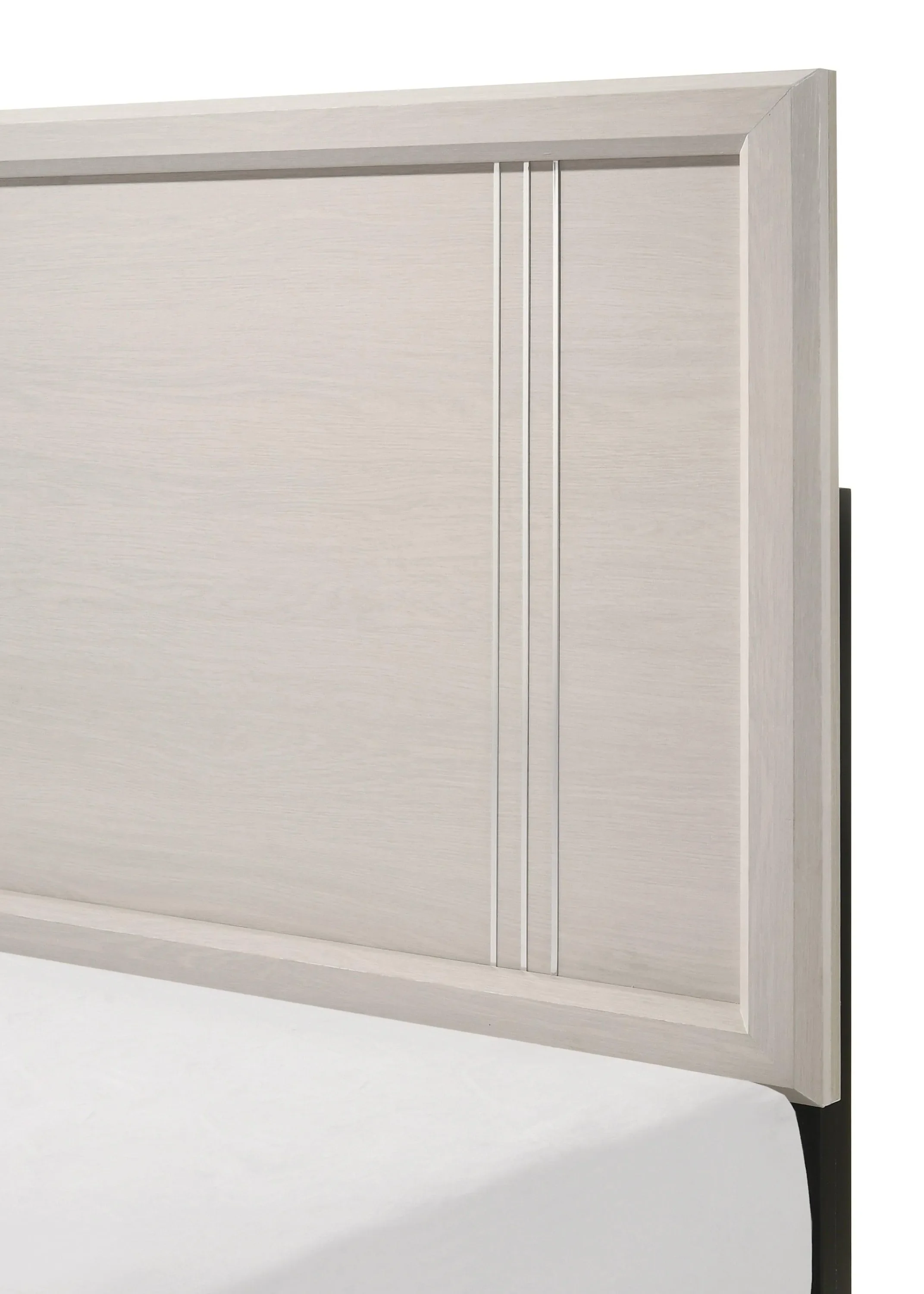 Charlie White King Panel Bed - Image 4