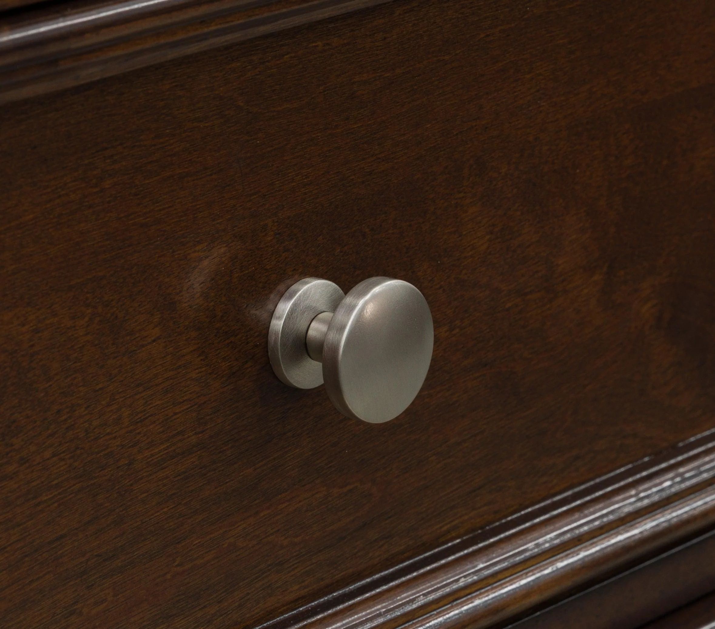 Danabrin Brown Chest of Drawers - Image 8