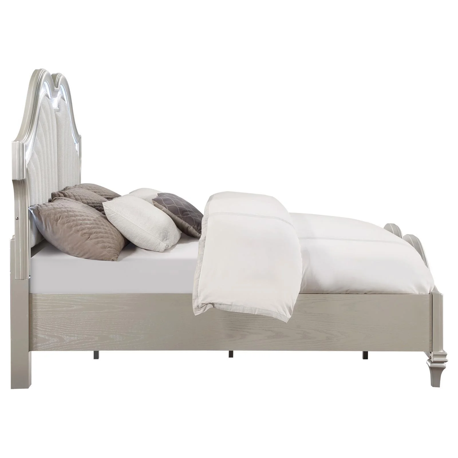 Evangeline Ivory/Silver Oak Tufted Upholstered Platform Queen Bed - Image 6