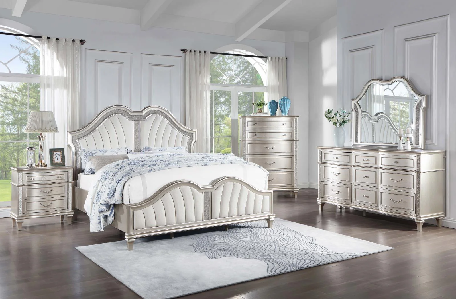 Evangeline Silver Oak 6-Drawer Chest - Image 14