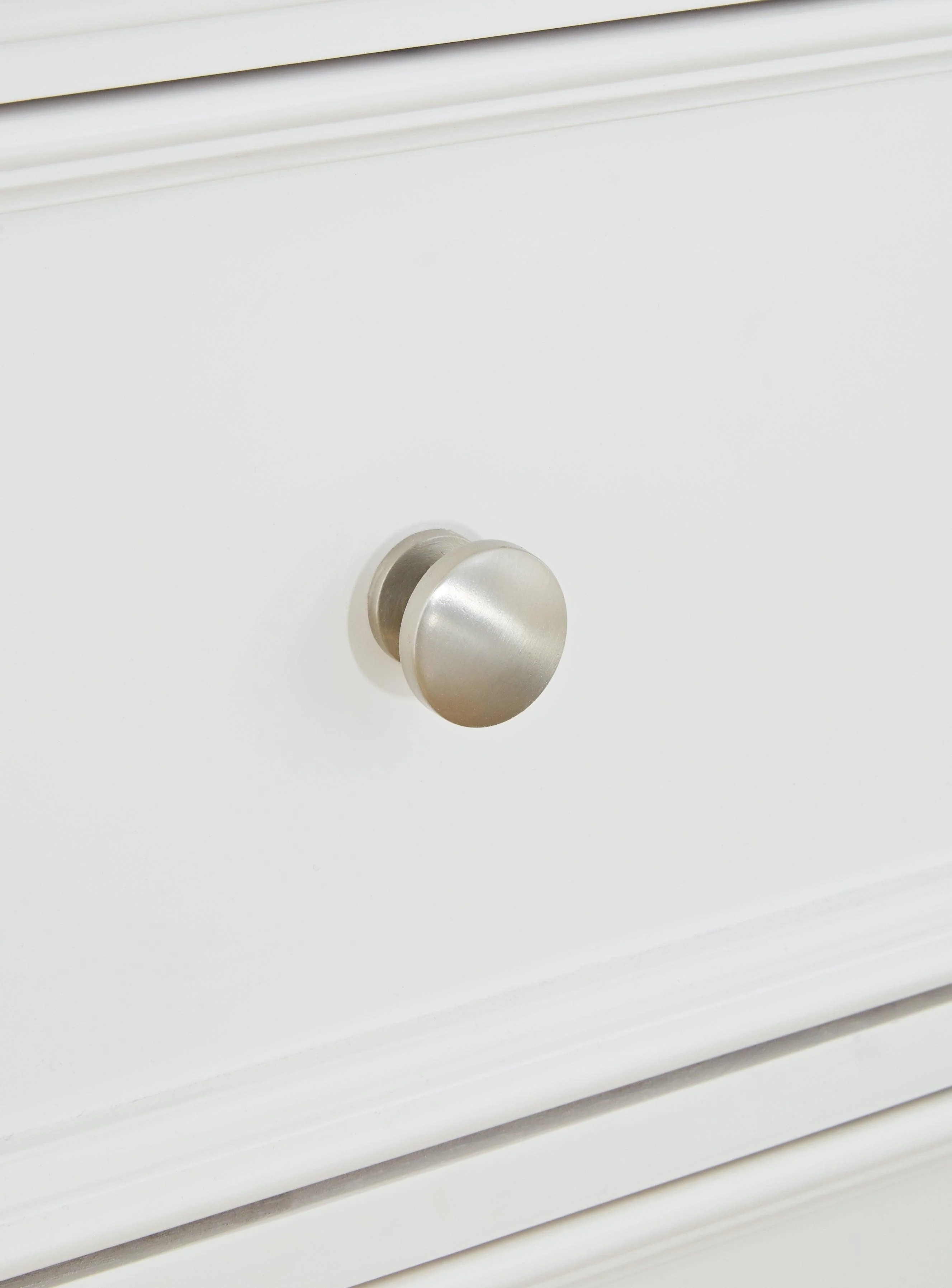Fortman White Nightstand - Image 4