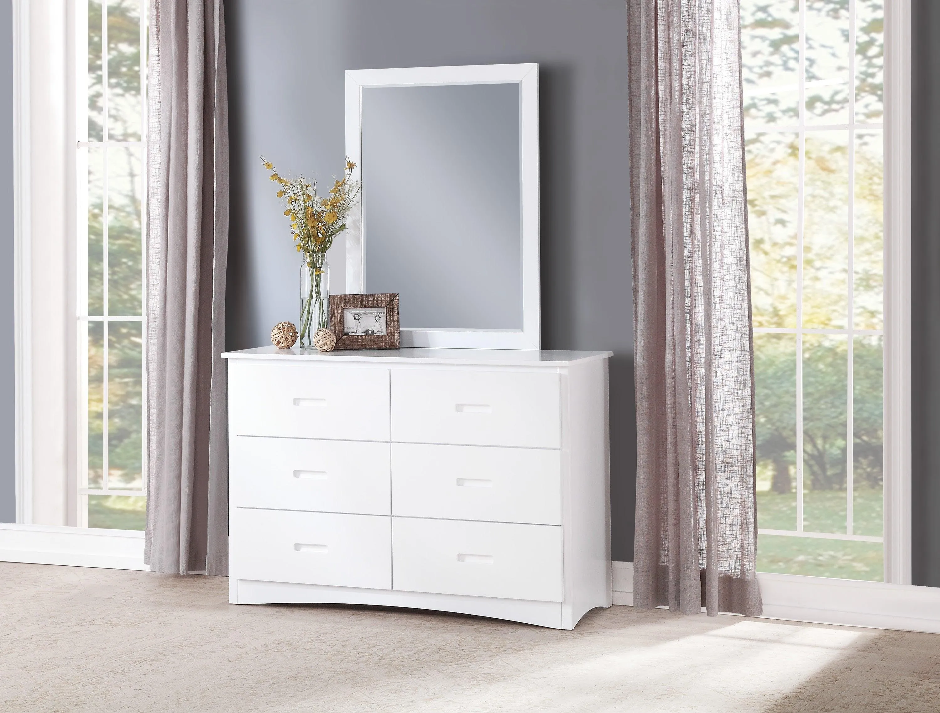 Galen White Dresser - Image 2