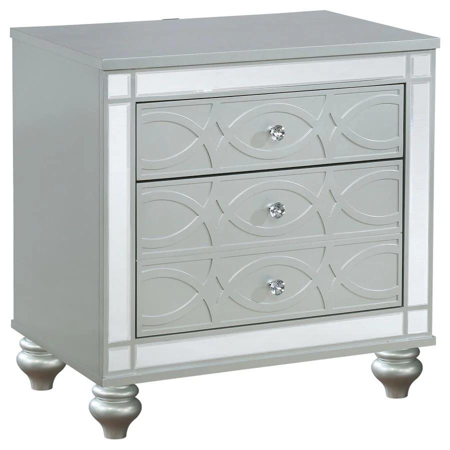 Gunnison Silver Metallic 5-Piece Queen Bedroom Set with LED Lighting - Image 5
