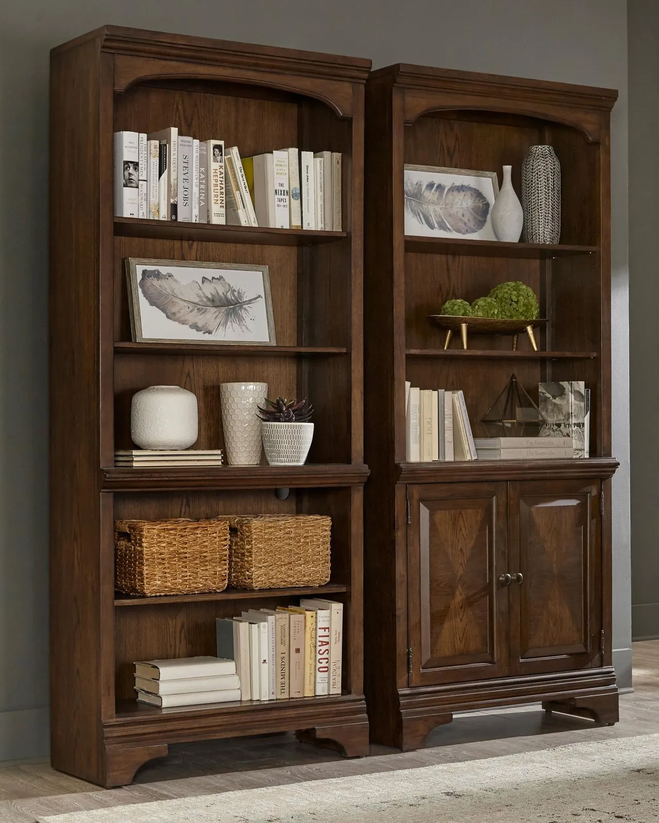 Hartshill Burnished Oak 5-Shelf Bookcase - Image 8