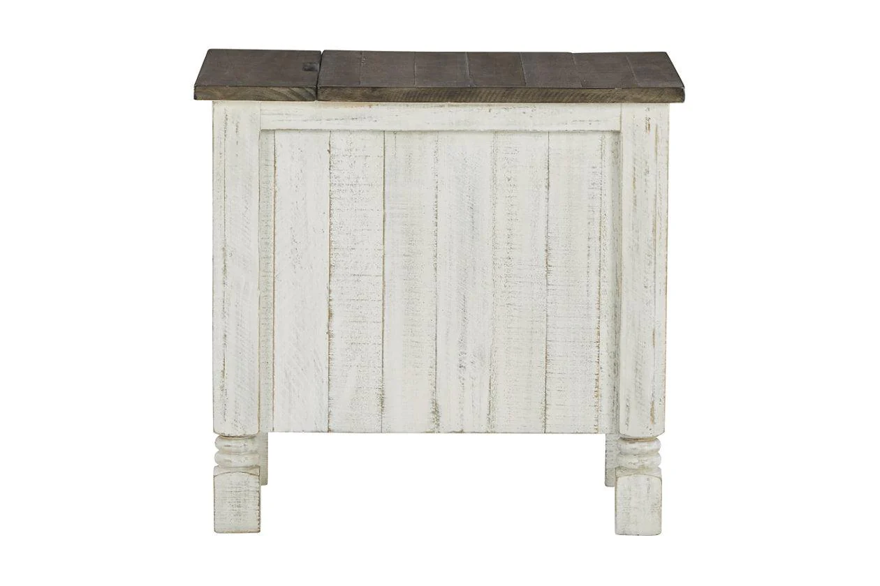 Havalance White/Gray Chairside End Table - Image 4
