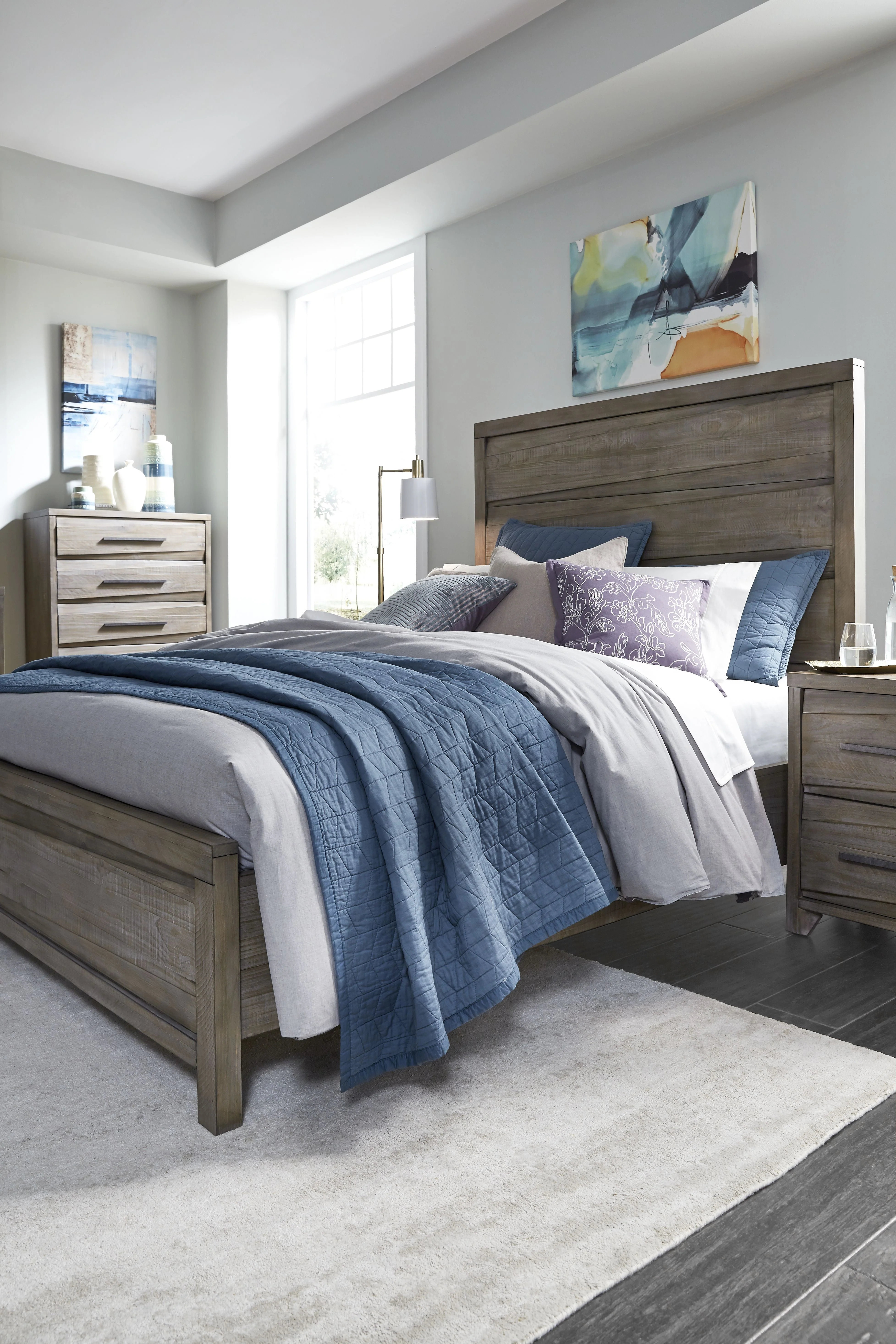 Hearst Solid Wood Full Panel Bed in Sahara Tan - Image 2