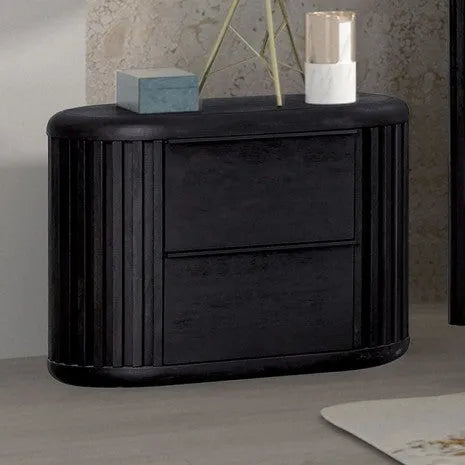 Hildesheim Black 4-Piece Queen Bedroom Set - Image 3