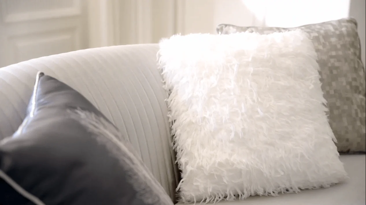 Homey Design HD-7008 Loveseat - Image 3