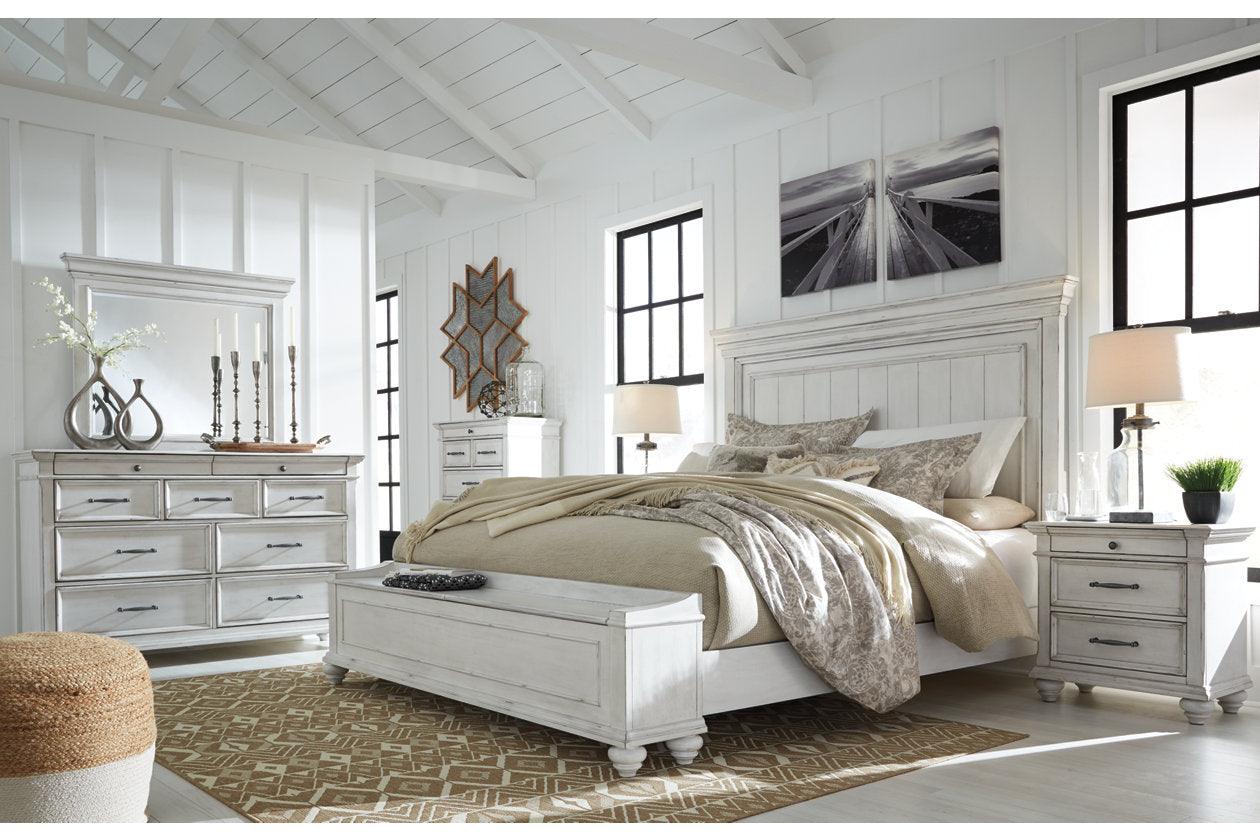 Kanwyn Whitewash Queen Panel Bed with Storage Bench - Image 8