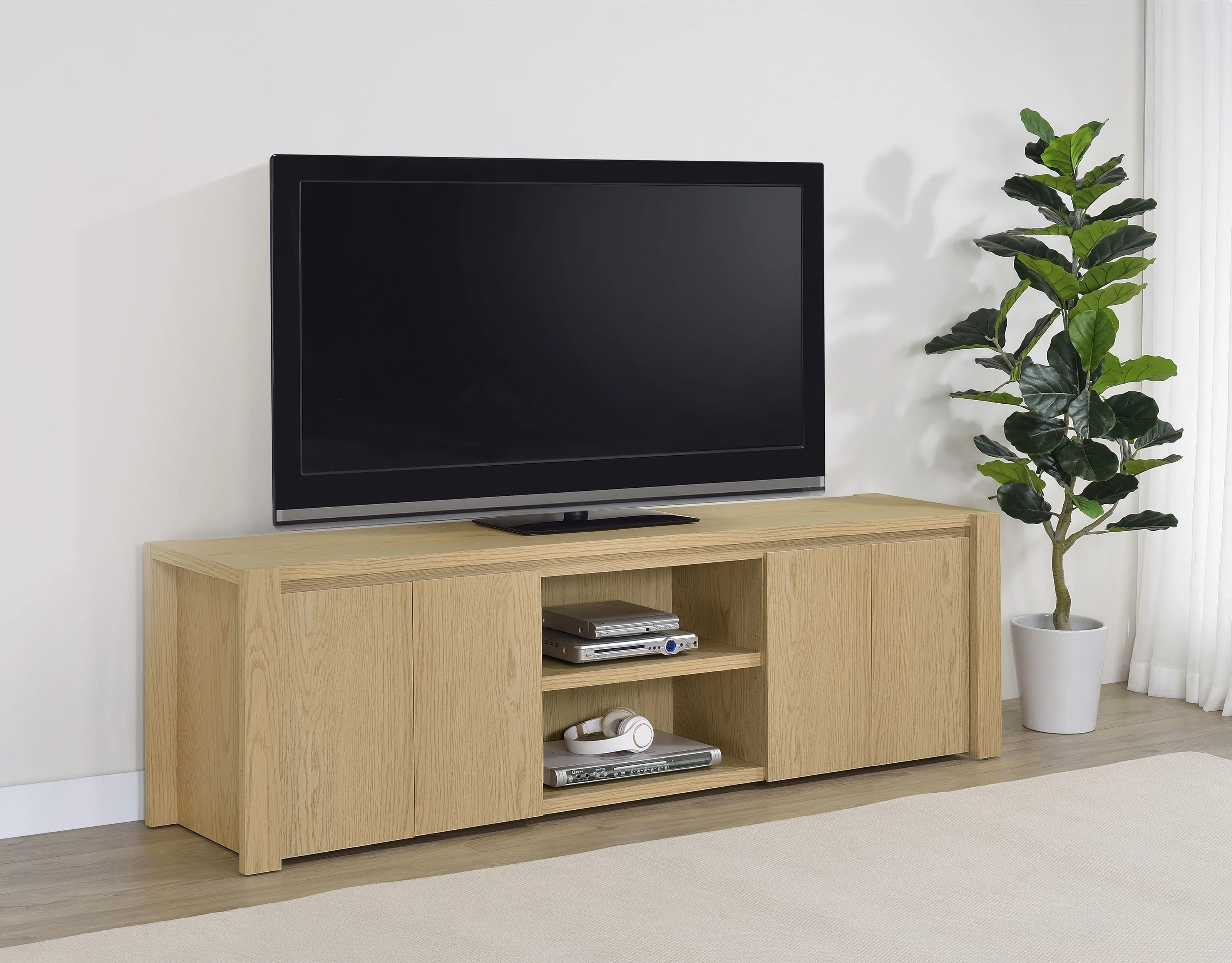 Laurelton Light Oak 78-inch 4-door TV Stand Media Console
