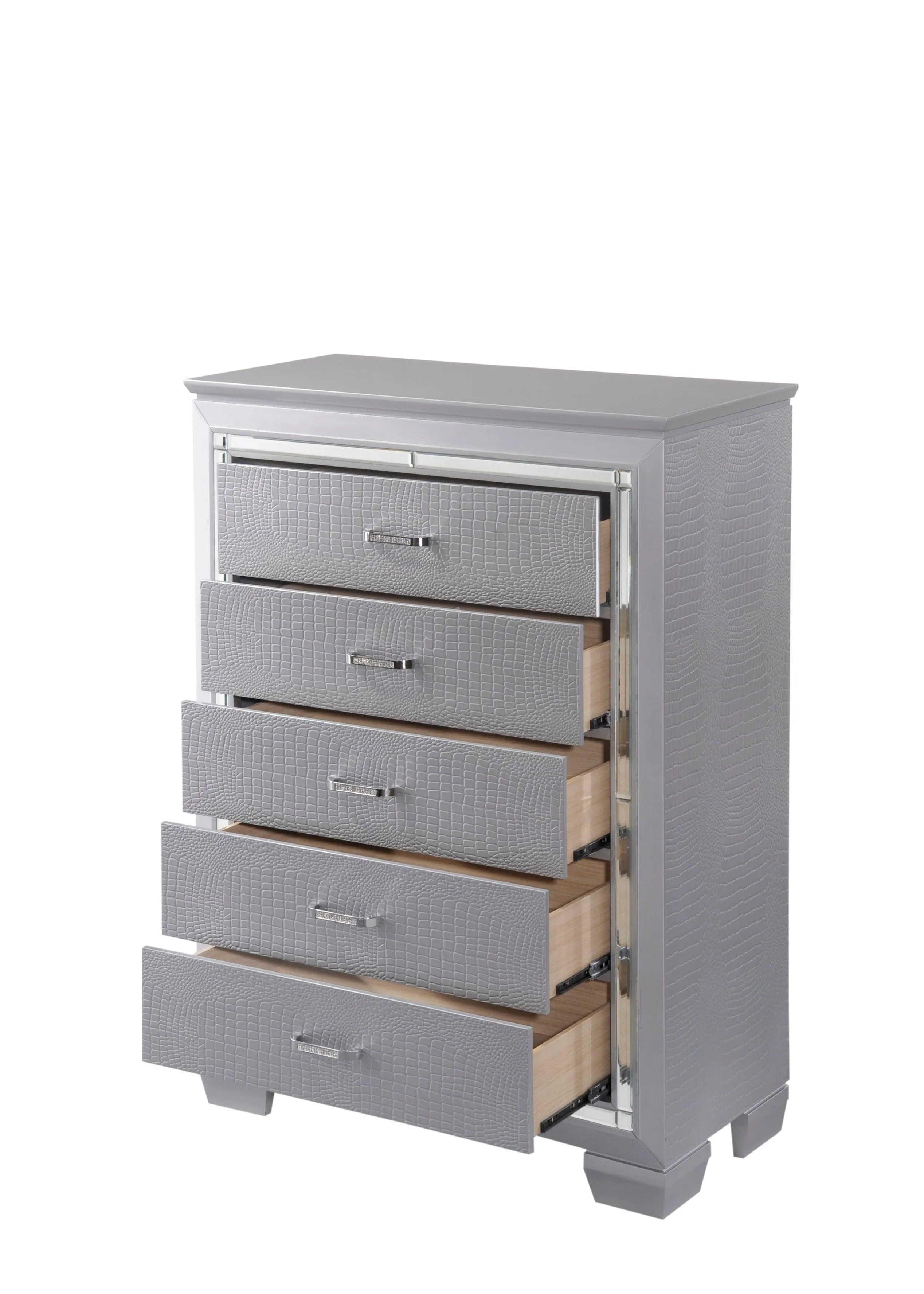 Lillian Silver Chest - Image 4