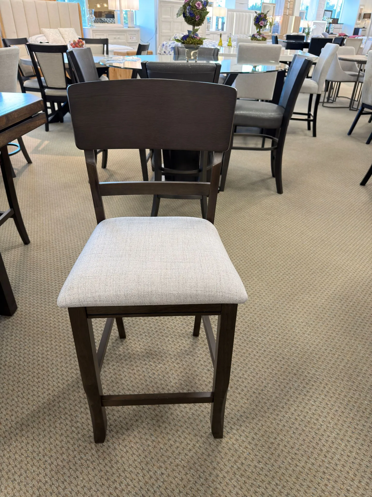 Oakly Brown Round and Square Counter Height Dining Set - Image 8