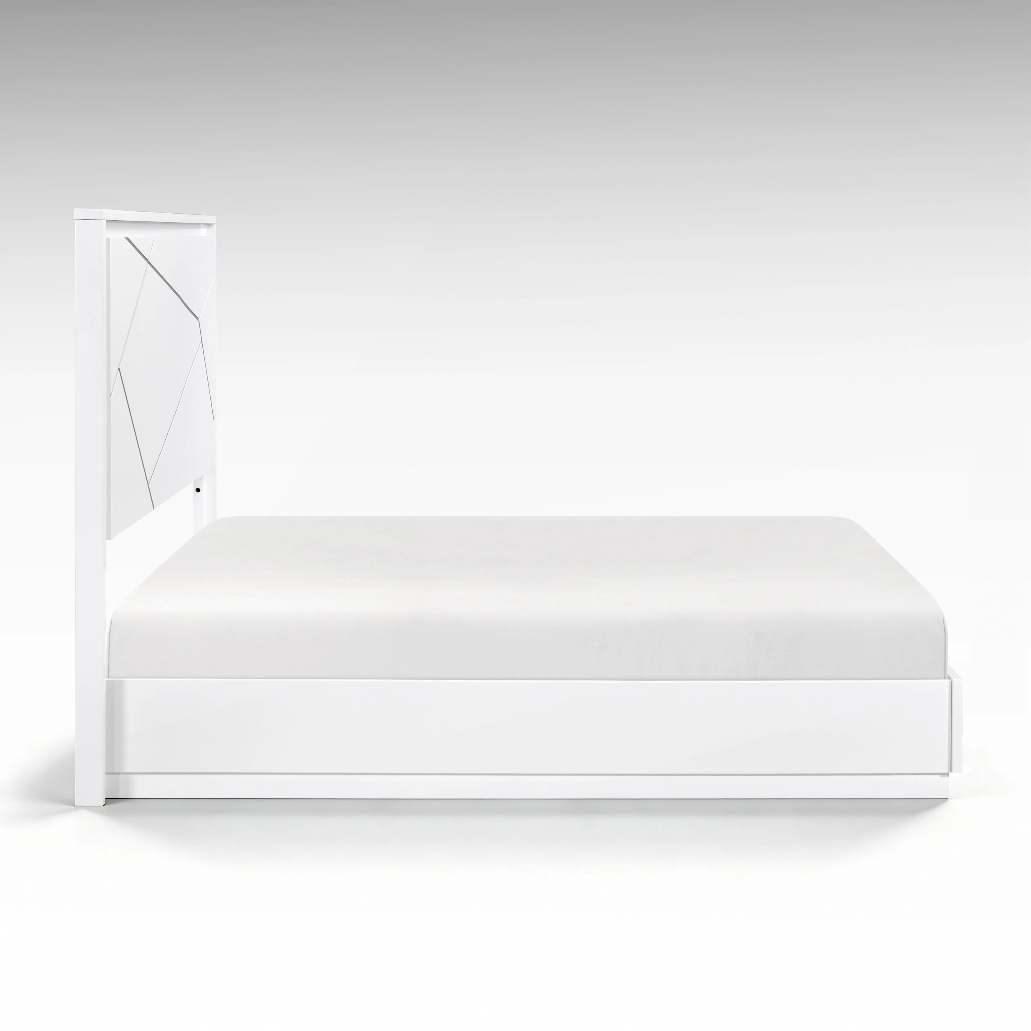 Orlo White Eastern King Bed - Image 6