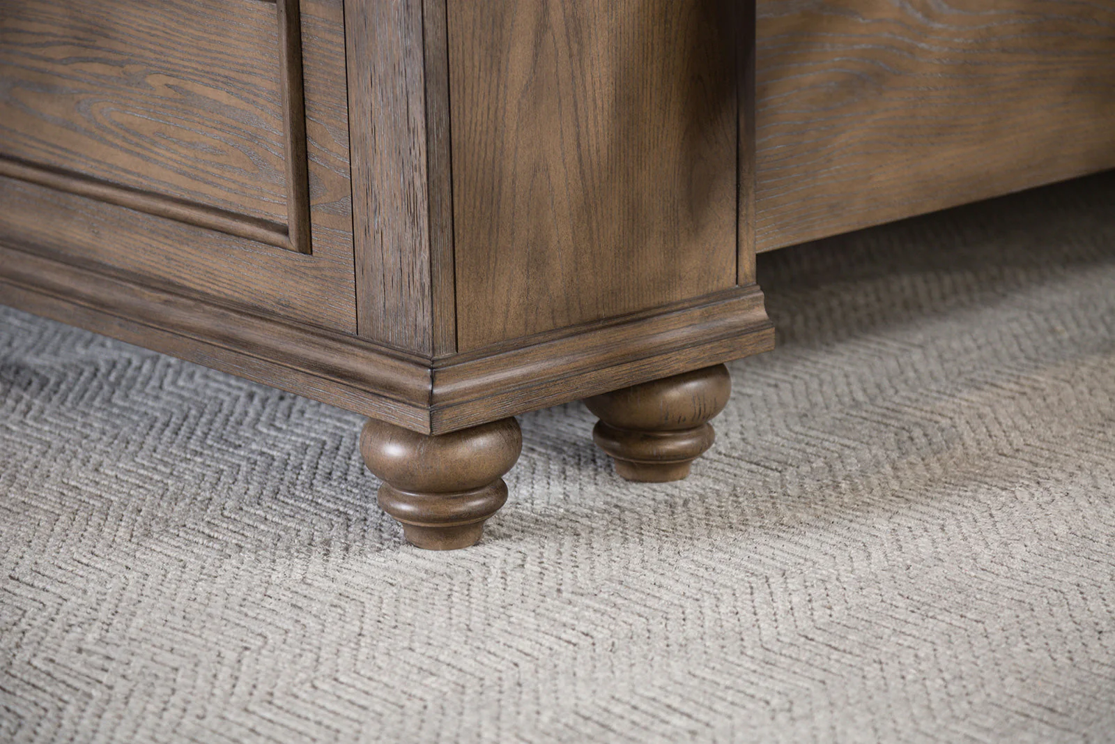 Philomath Aged Oak Queen Bed - Image 4