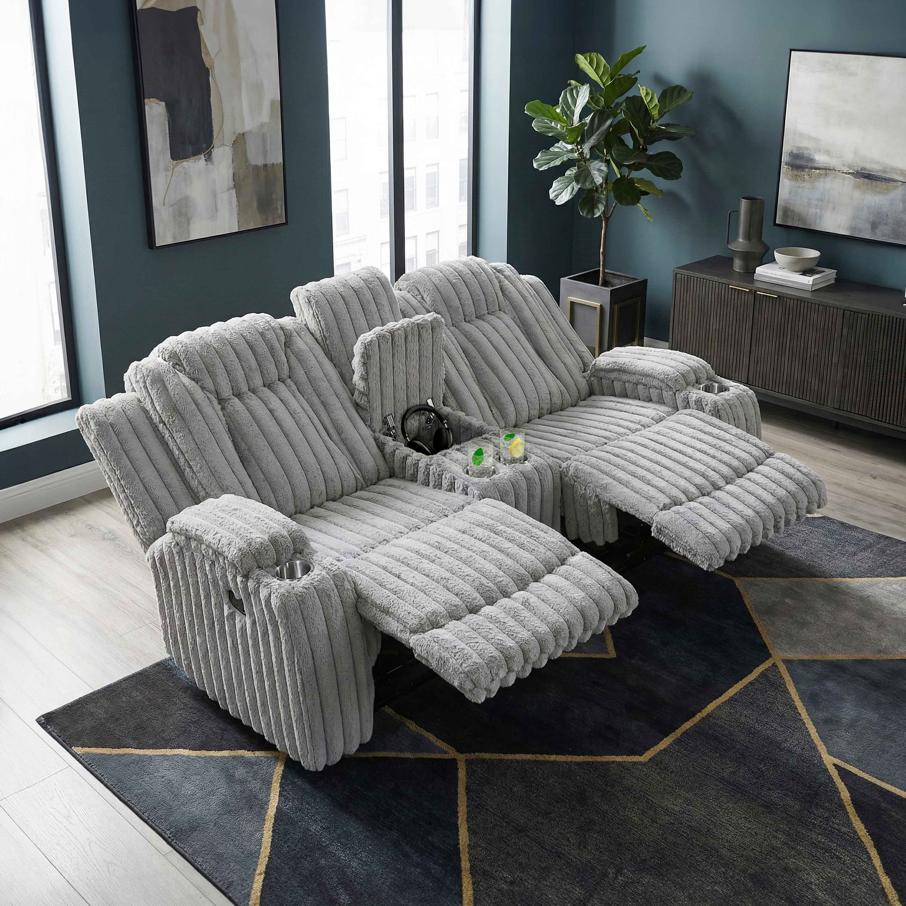 Phyllis Light Gray Double Reclining Loveseat with Center Console - Image 13