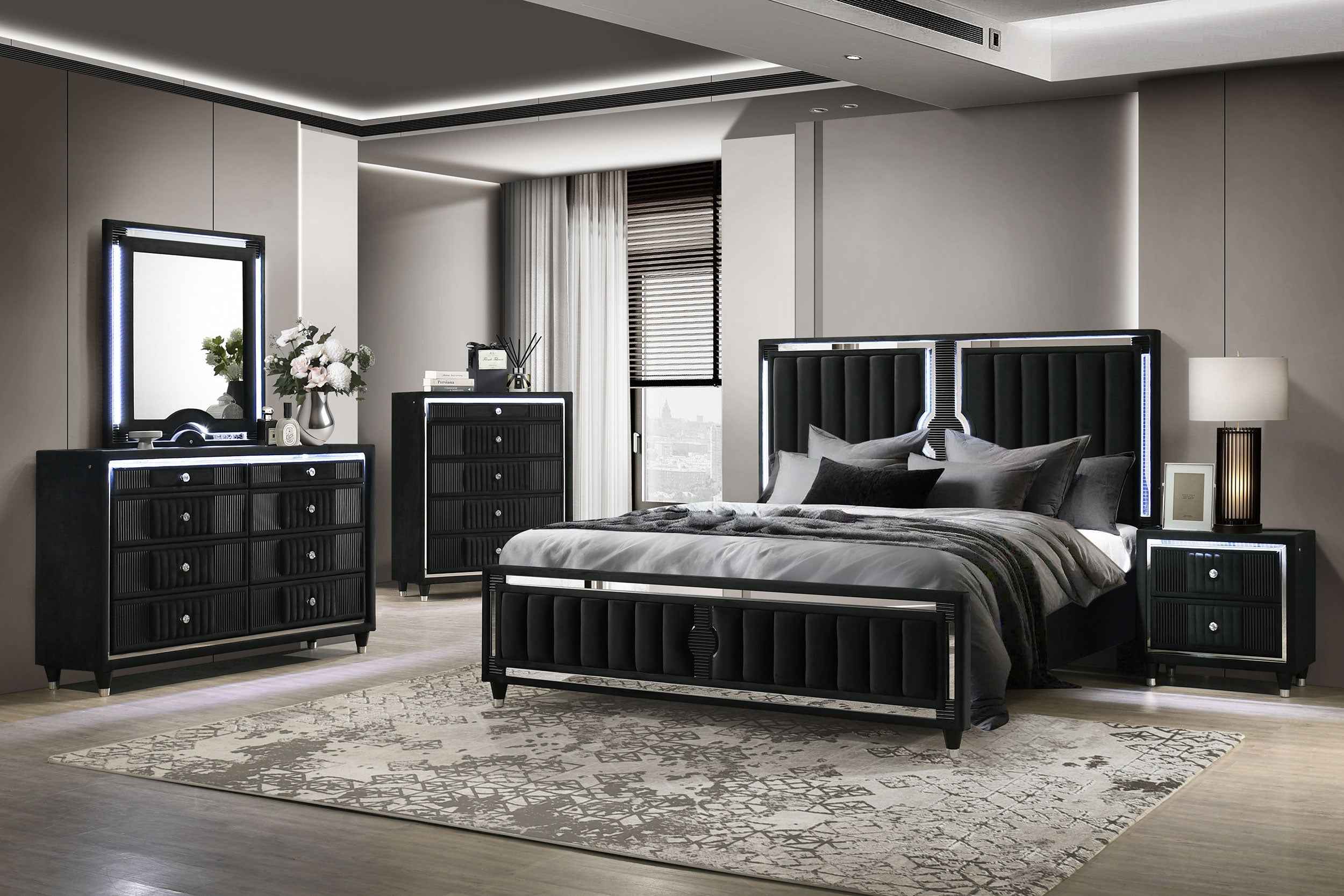 Ravenne Black 5-piece Velvet Upholstered California King LED Bedroom Set