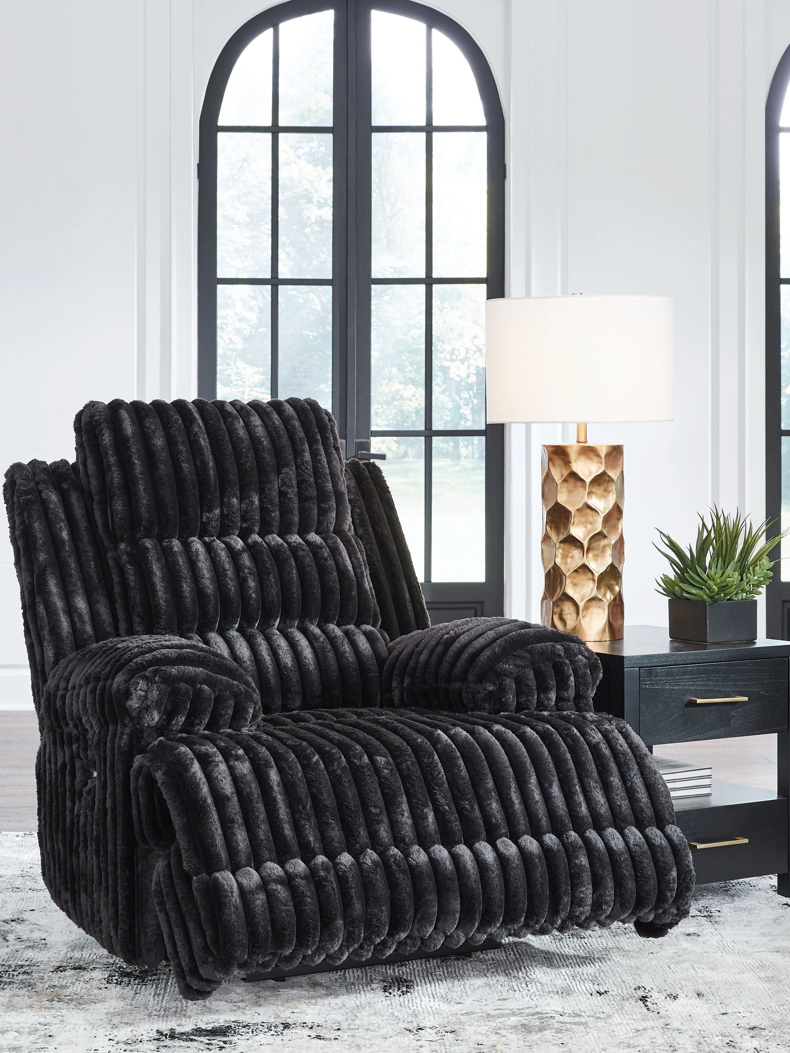Rhine Falls Onyx Power Zero Wall Recliner - Image 6