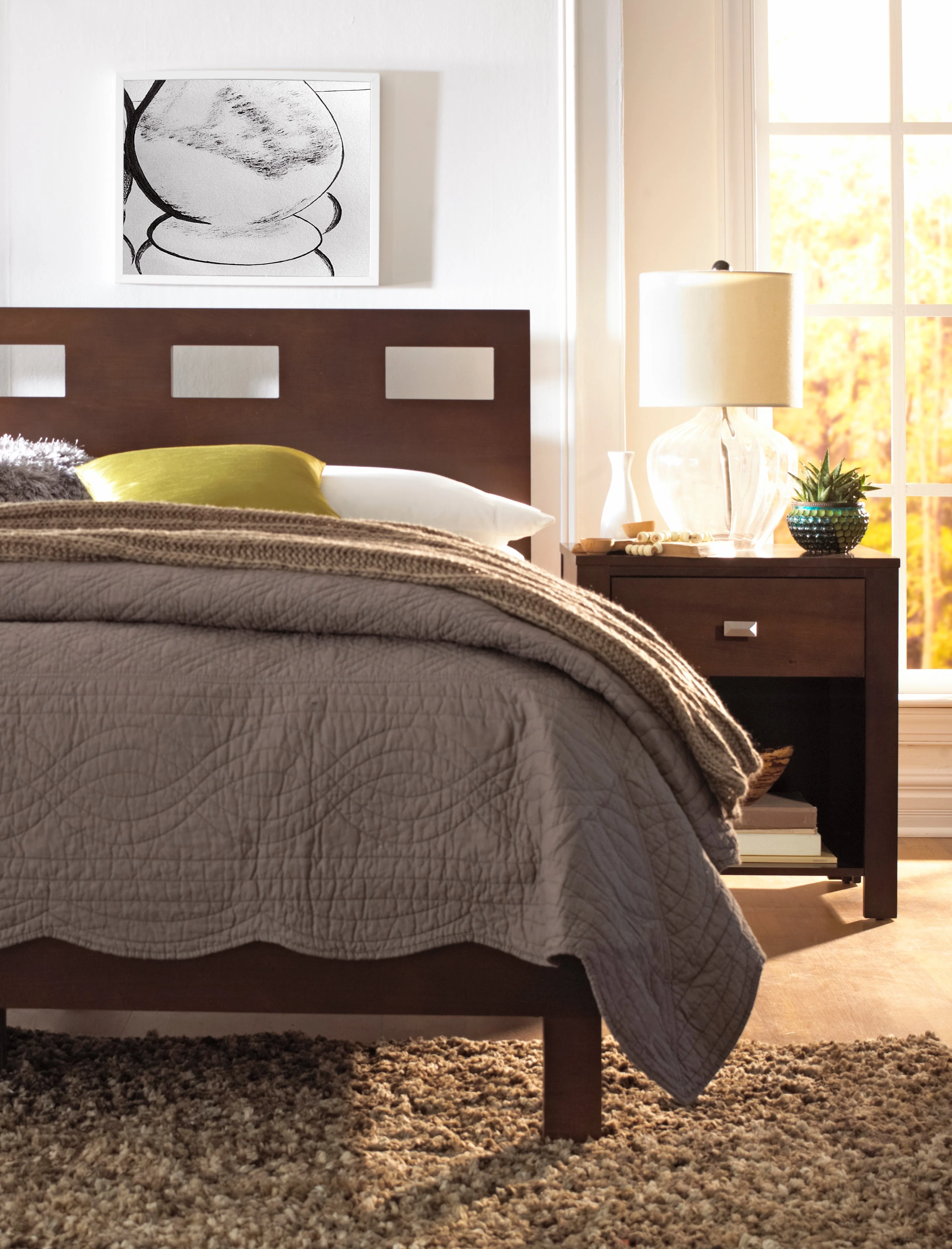 Riva Wood Full Bed in Chocolate Brown - Image 3