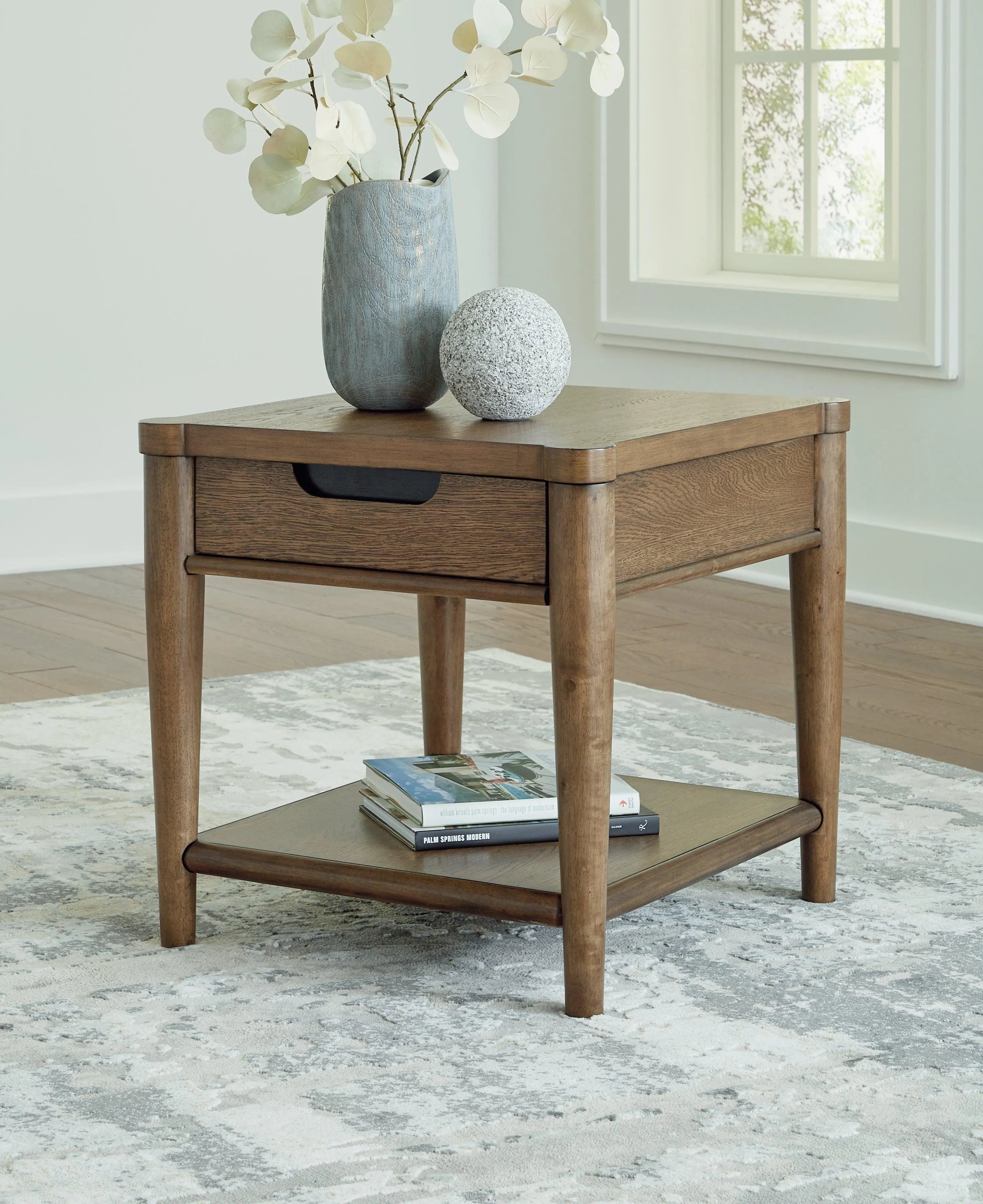 Roanhowe Brown End Table - Image 8