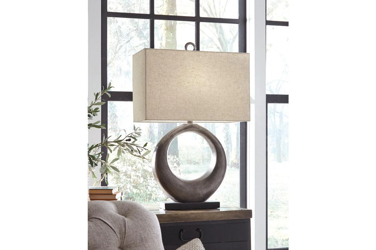Saria Antique Silver Finish Table Lamp - Image 4