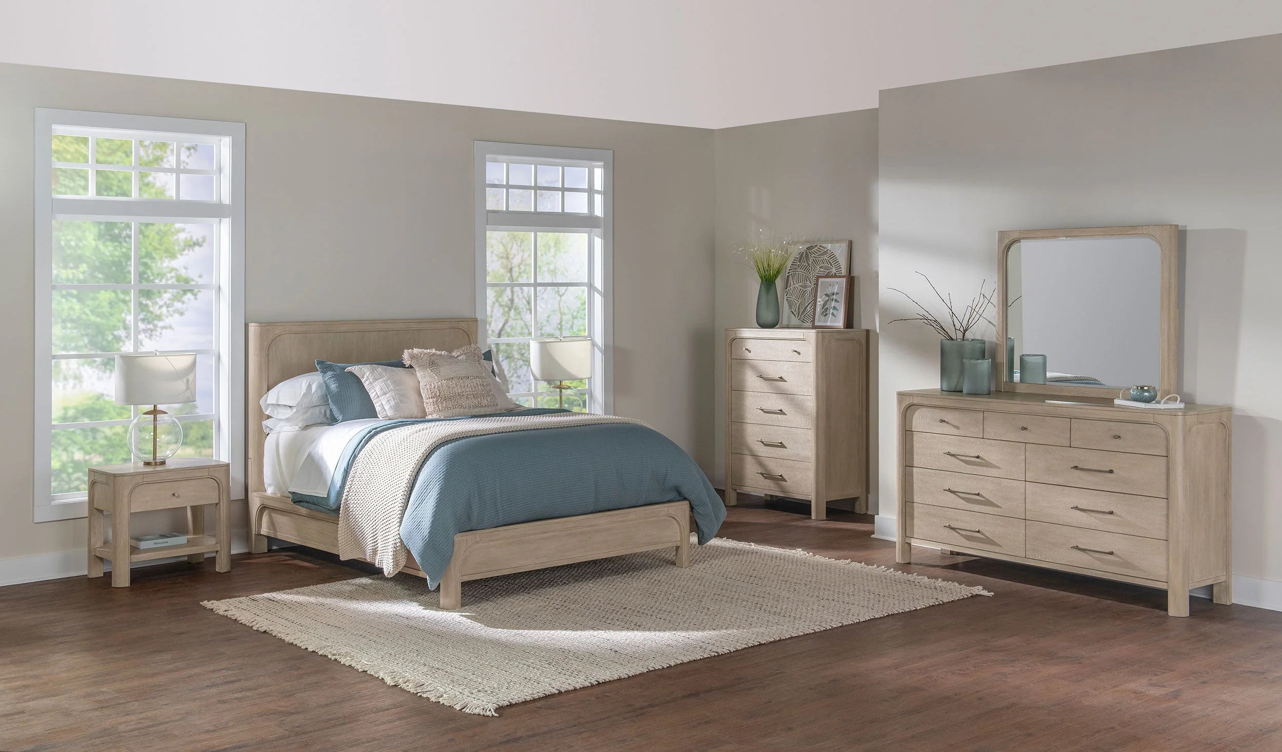 Solano 55-inch Weathered Mango Eastern King Panel Bed - Image 13