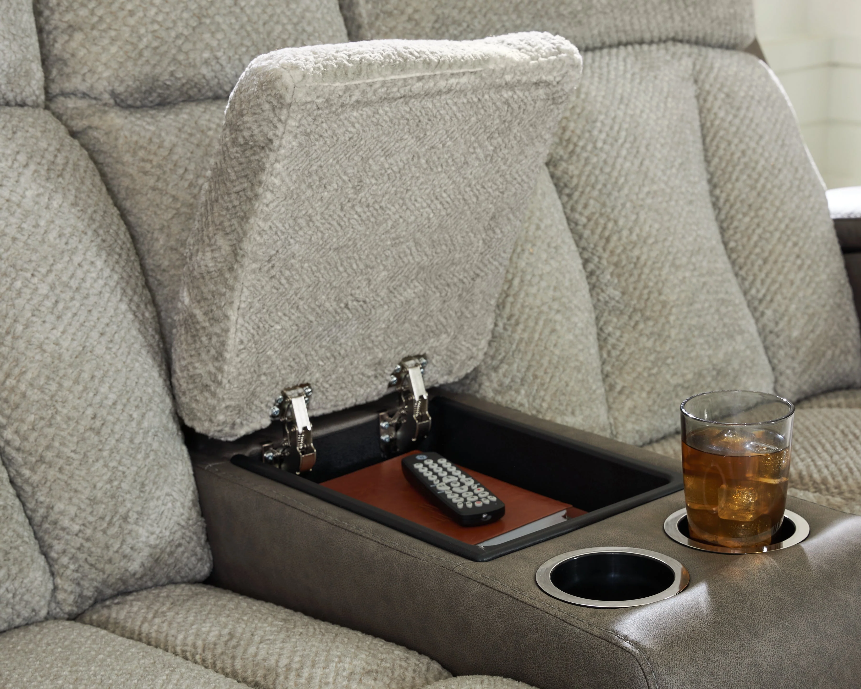 WhipLash Sisal Power Reclining Sofa and Loveseat - Image 14