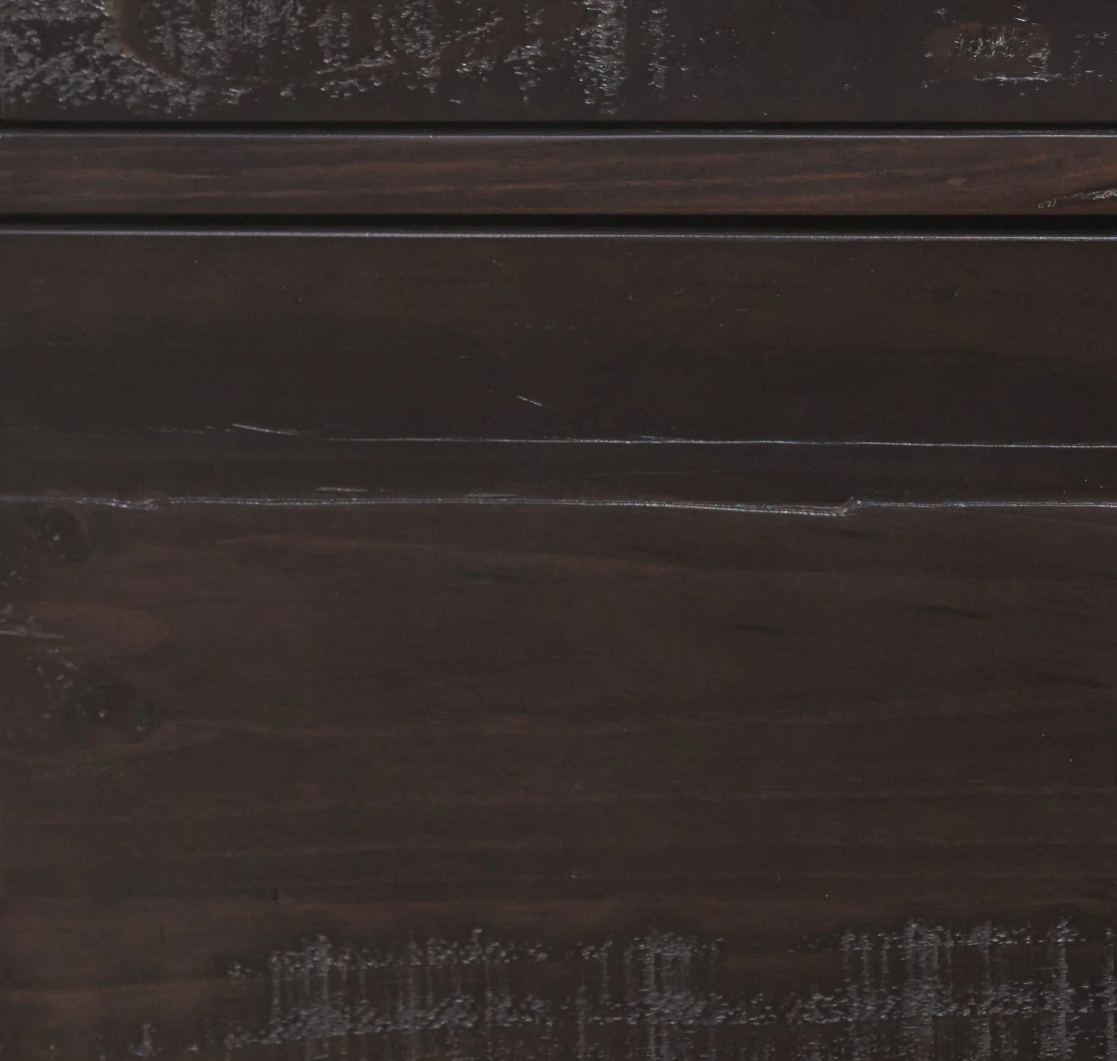 Yosemite Solid Wood Chest in Cafe - Image 4
